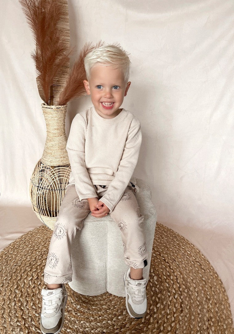 Babykleding - Lenn lion logo broekje Lenn beige