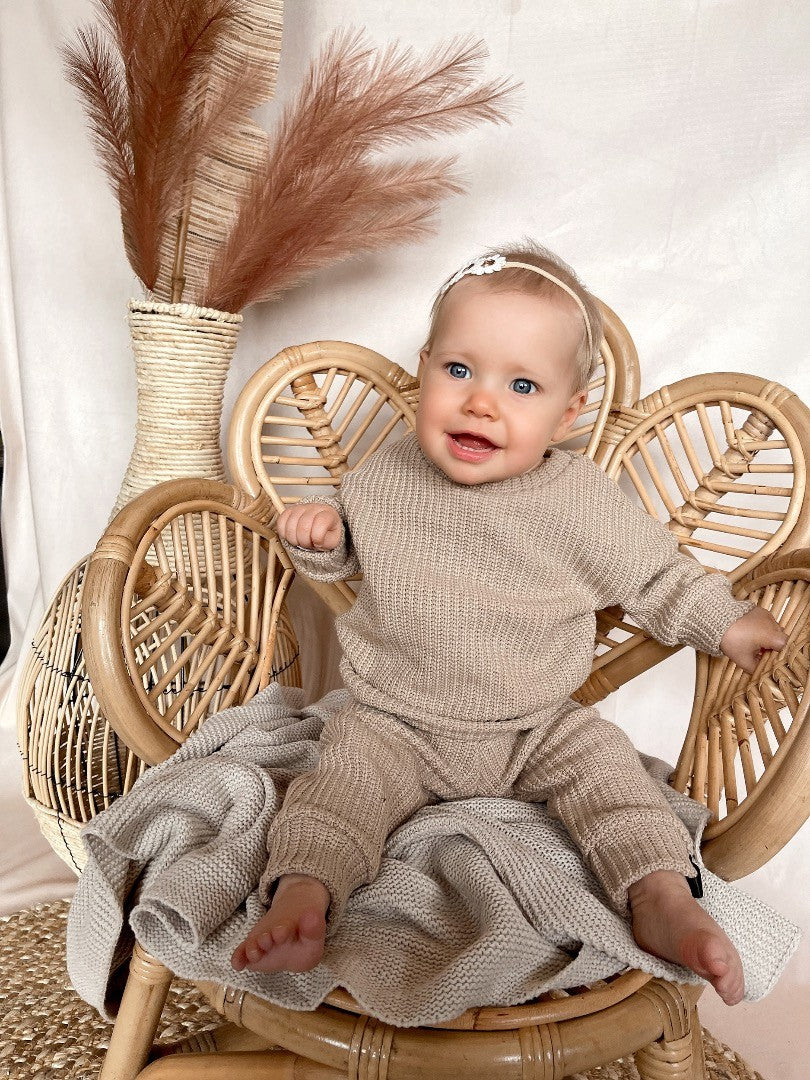 Babykleding - Knitted broekje Sand unisex