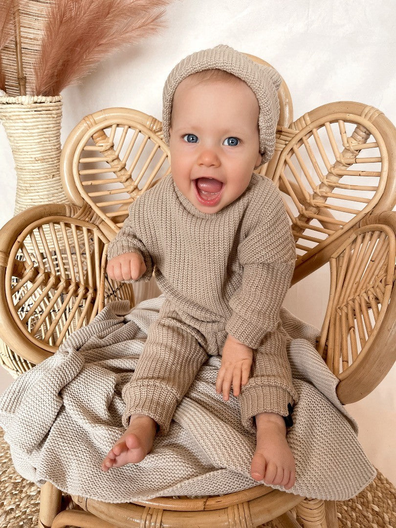 Babykleding - Knitted broekje Sand unisex