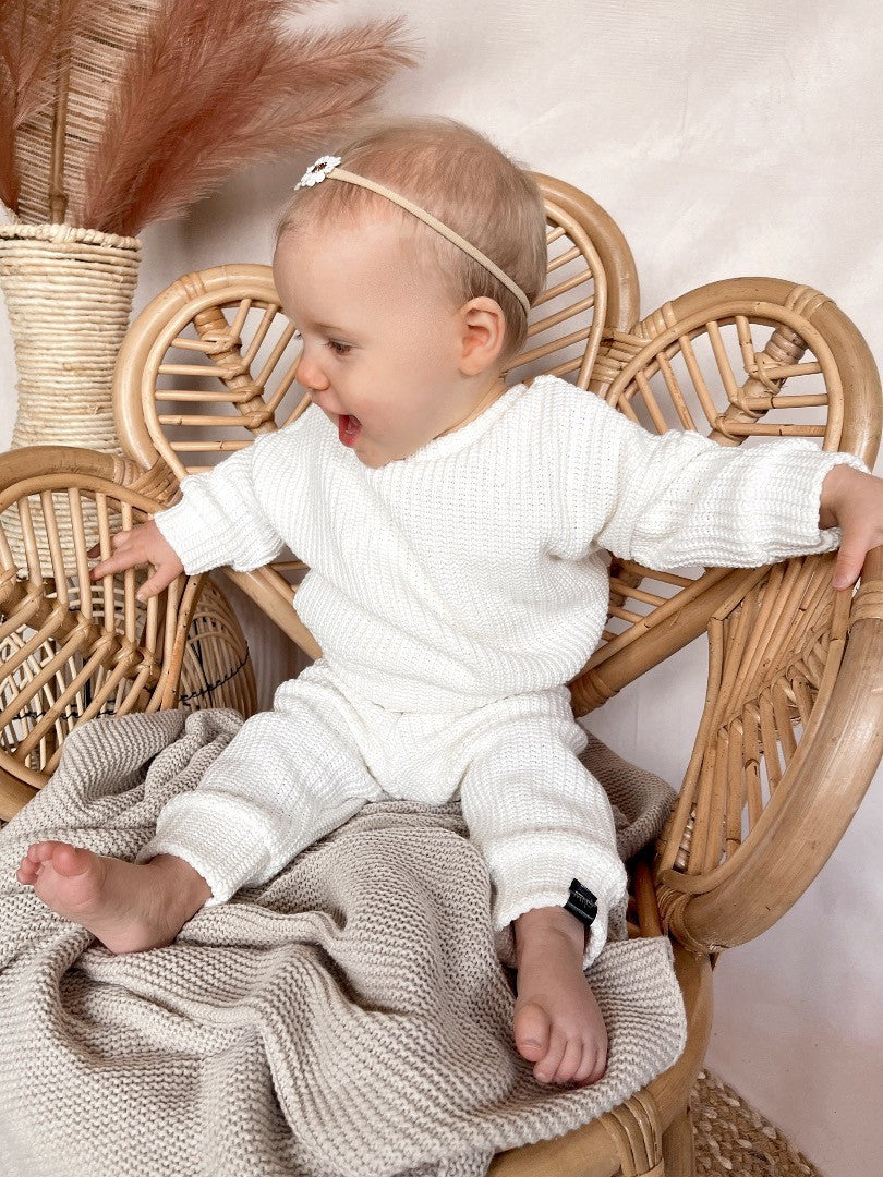 Babykleding - Knitted broekje Ecru unisex