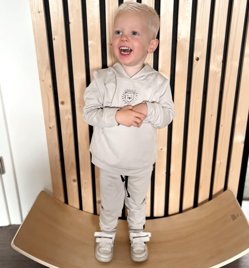 Babykleding - Lenn lion joggingset licht beige