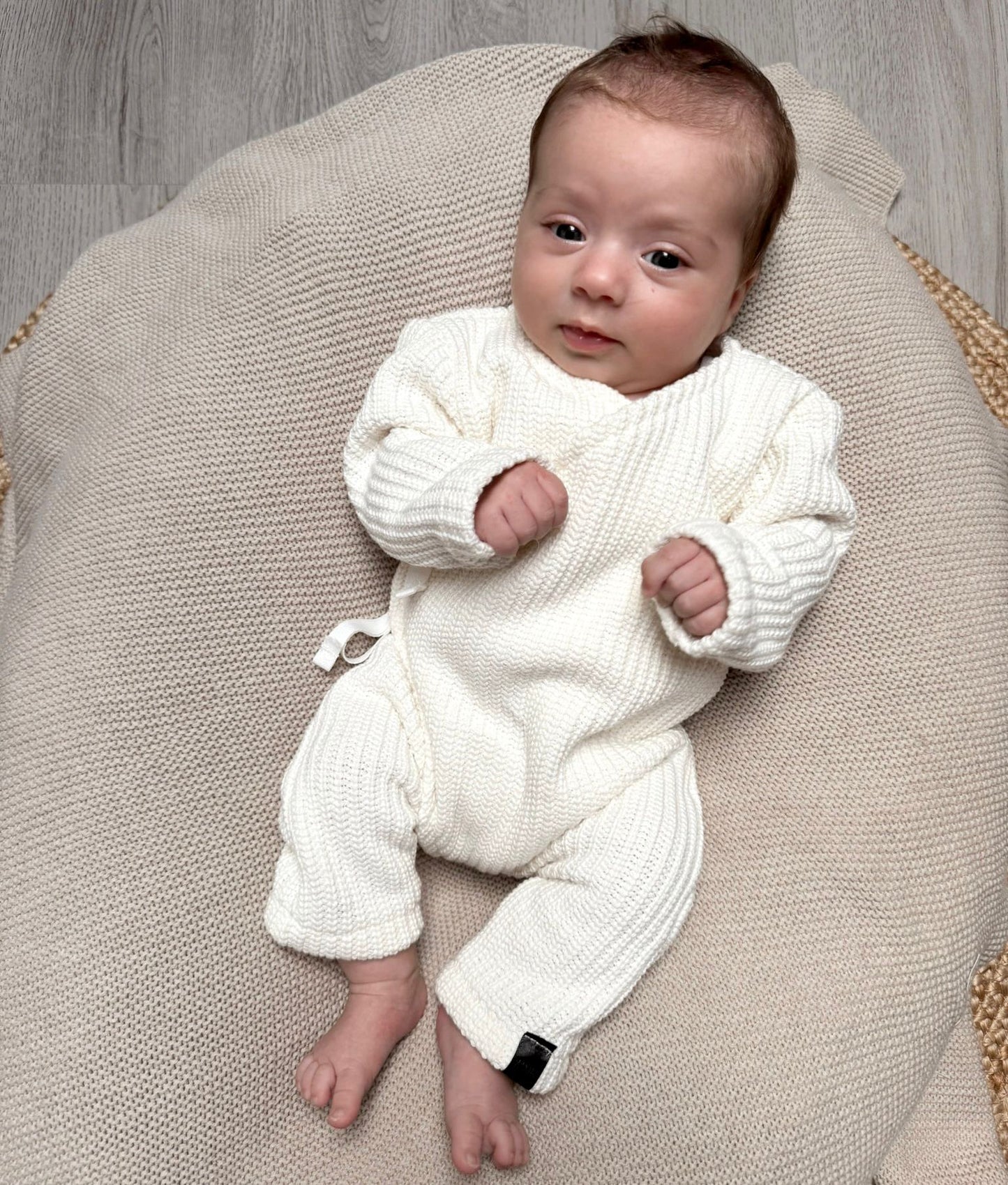 Babykleding - Geboorteboxpakje unisex knitted white