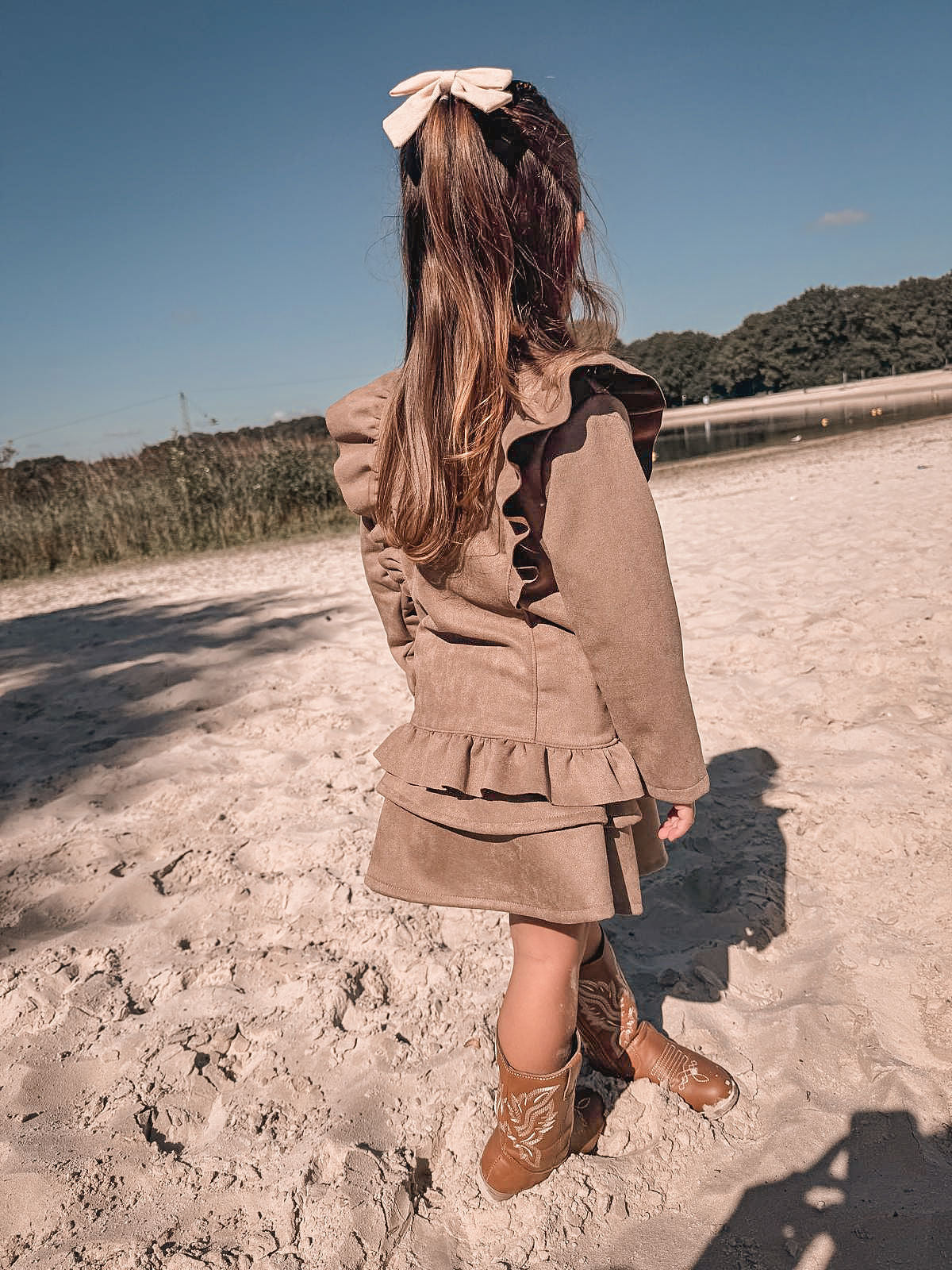 Babykleding - Tussenjas suède taupe Livia