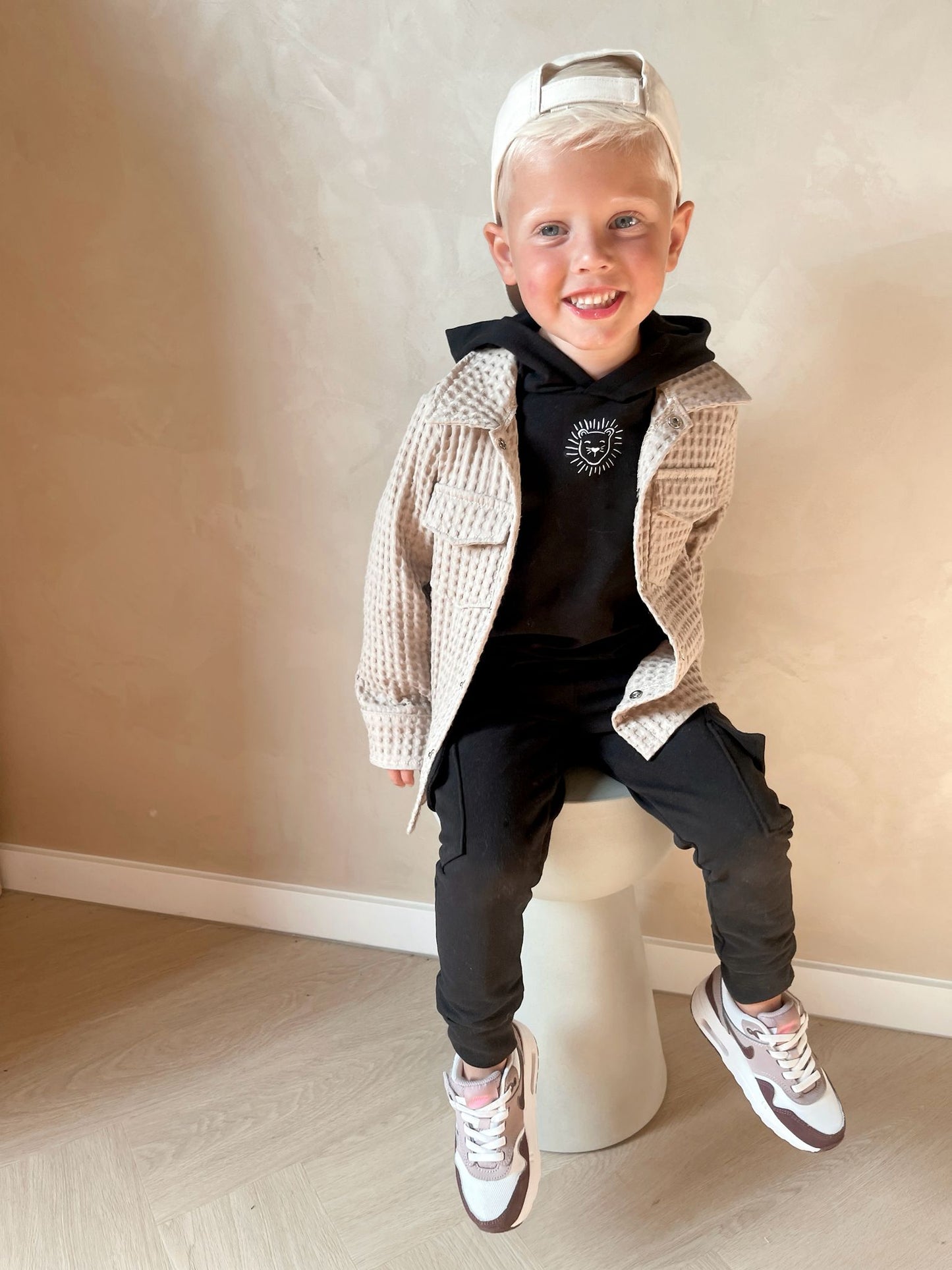 Babykleding - Hoodie zwart Joren