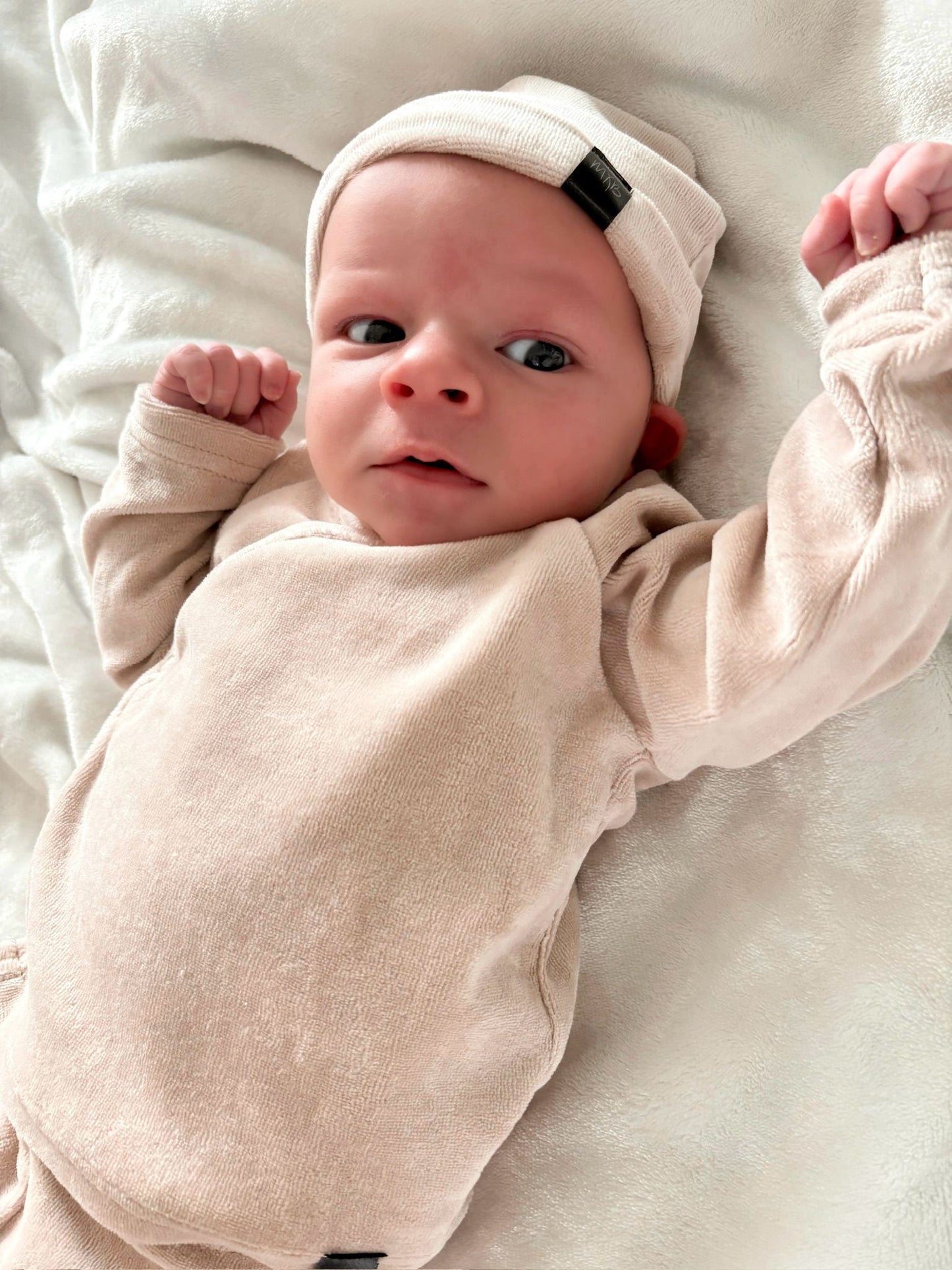Babykleding - Geboorte/boxpakje unisex zand velour