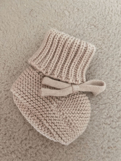 Babykleding - Beige slofjes